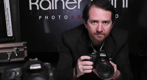 Profissional fará 24 horas ininterruptas de ensaios fotográficos Profissional fará 24 horas ininterruptas de ensaios fotográficos