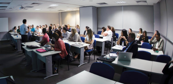 Especialização em TV e Convergência Digital recebe inscrições Especialização em TV e Convergência Digital recebe inscrições