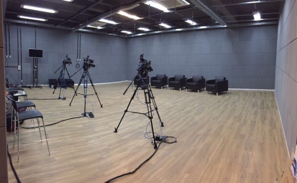 Unisinos Porto Alegre inaugura estúdio de TV na próxima semana Unisinos Porto Alegre inaugura estúdio de TV na próxima semana
