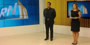 Matheus Magalhes e Lidia Pace apresentam de preto o RN TV, da InterTV Cabugi, afiliada da Globo no RN