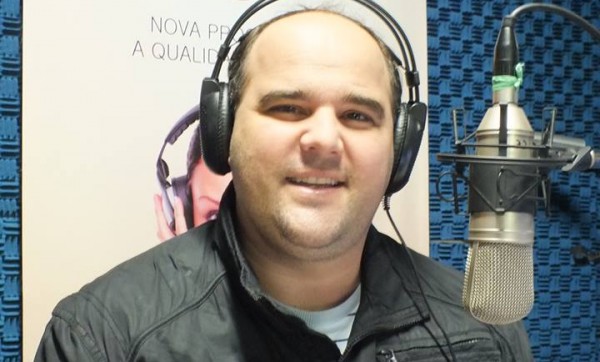 Programa Talk Show da União FM completa um ano Programa Talk Show da União FM completa um ano
