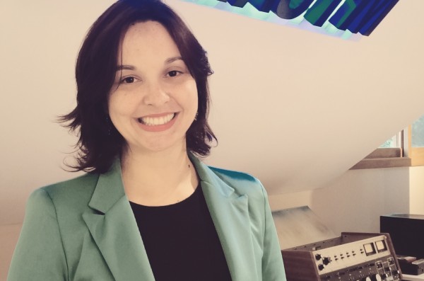 Rádio União FM tem nova jornalista Rádio União FM tem nova jornalista