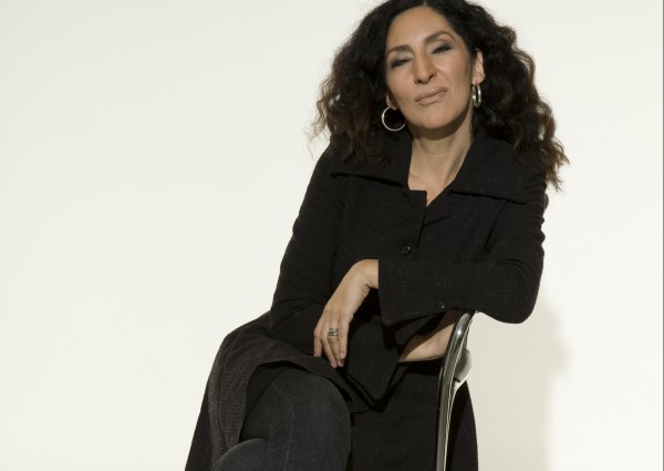 Katia Suman volta ao rádio com seu programa de entrevistas Katia Suman volta ao rádio com seu programa de entrevistas