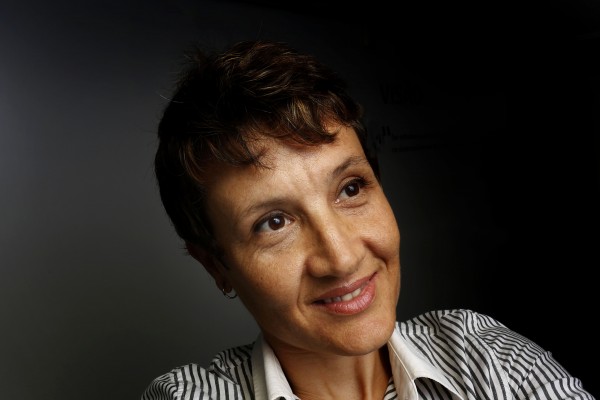 Tânia Meinerz: Um olhar denso e singular Tânia Meinerz: Um olhar denso e singular