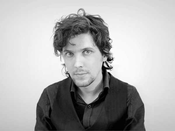 Gabriel Von Doscht: Com grande dose de humor Gabriel Von Doscht: Com grande dose de humor