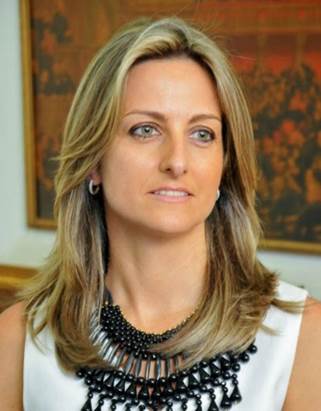 Simone Leite é eleita presidente da Federasul Simone Leite é eleita presidente da Federasul
