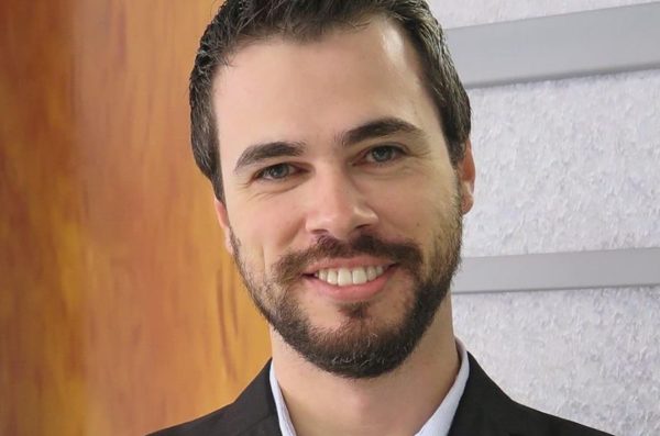 Vítima de câncer, jornalista da rádio ABC morreu nesta quarta-feira Vítima de câncer, jornalista da rádio ABC morreu nesta quarta-feira