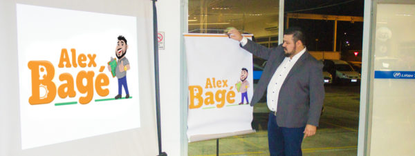 Identidade visual e programa no YouTube são novidades na marca de Alex Bagé Identidade visual e programa no YouTube são novidades na marca de Alex Bagé