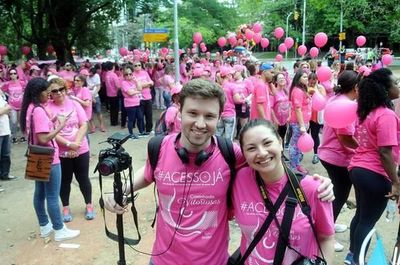 Estudantes da ESPM-Sul assinam documentário sobre câncer de mama Estudantes da ESPM-Sul assinam documentário sobre câncer de mama
