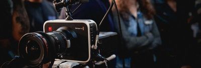 Escola de Cinema prepara alunos para atuação como diretor de Fotografia Escola de Cinema prepara alunos para atuação como diretor de Fotografia