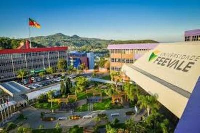 Feevale apresenta selo comemorativo aos seus 50 anos Feevale apresenta selo comemorativo aos seus 50 anos