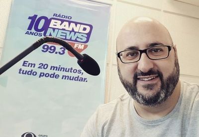 Diego Casagrande se despede da coluna Olhar Crítico, no Metro Jornal Diego Casagrande se despede da coluna Olhar Crítico, no Metro Jornal