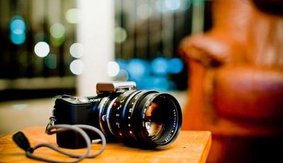 Exposição reúne 27 fotógrafos com diferentes propostas estéticas Exposição reúne 27 fotógrafos com diferentes propostas estéticas