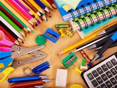 Assessoria de comunicação cria projeto para arrecadar material escolar Assessoria de comunicação cria projeto para arrecadar material escolar
