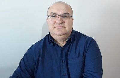 Jornalista gaúcho lança livro sobre analítica da midiatização esportiva Jornalista gaúcho lança livro sobre analítica da midiatização esportiva