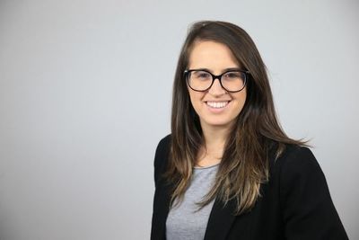 Amanda Munhoz troca RBS pelo Internacional Amanda Munhoz troca RBS pelo Internacional