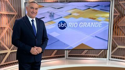 Jornalista André Haar volta a apresentar o 'SBT Rio Grande' Jornalista André Haar volta a apresentar o 'SBT Rio Grande'