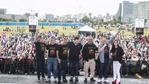 Rdio Caiara comemora 50 anos na Festa Nacional da Msica
