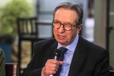 Paulo Sérgio Pinto: O trabalho como religião Paulo Sérgio Pinto: O trabalho como religião