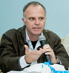 Beto Souza: História e ficção Beto Souza: História e ficção