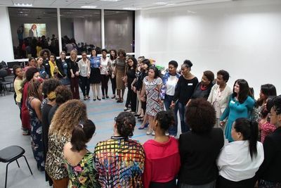 Projeto busca preparar mulheres negras para empreendedorismo no País Projeto busca preparar mulheres negras para empreendedorismo no País