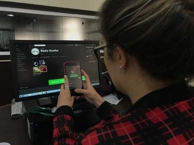 Playlists dos programas da rádio Guaíba estão no Spotify Playlists dos programas da rádio Guaíba estão no Spotify