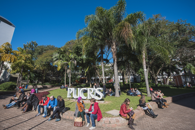PUC tem novas opções de pós-graduação neste semestre PUC tem novas opções de pós-graduação neste semestre