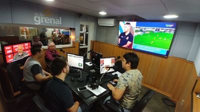 Rádio Grenal vai ao Litoral para participar do #FutPraia Rádio Grenal vai ao Litoral para participar do #FutPraia