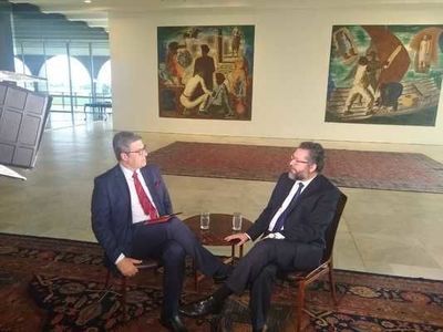 'SBT Entrevista': Ministro Ernesto Araújo fala sobre crise na Venezuela 'SBT Entrevista': Ministro Ernesto Araújo fala sobre crise na Venezuela