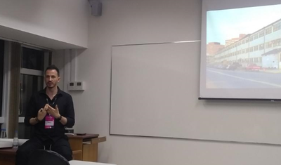 Gregório Leal mostra que o espaço influencia a criatividade Gregório Leal mostra que o espaço influencia a criatividade