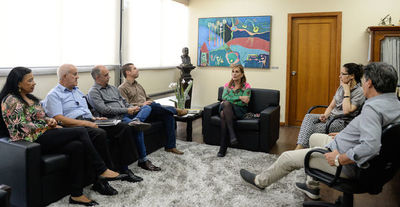 União dos Jornais de Bairro busca parceria com o legislativo municipal União dos Jornais de Bairro busca parceria com o legislativo municipal