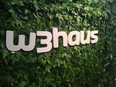 W3haus: Desconstruída por natureza