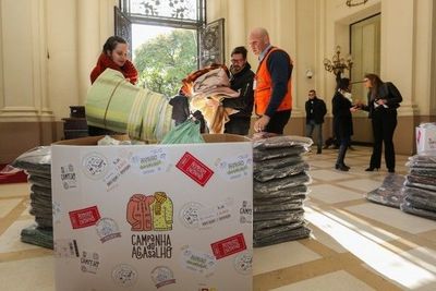 Palácio Piratini intensifica campanha do agasalho e recebe doações Palácio Piratini intensifica campanha do agasalho e recebe doações