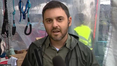 Equipe de Eduardo Paganella  hostilizada em entrada ao vivo no 'Jornal do Almoo'