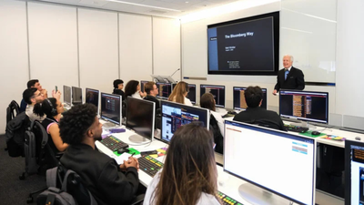 Estudante da Ufrgs participa da estreia latino-americana do 'Bloomberg Journalism Programs'